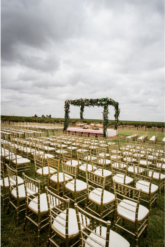 Texas Vineyard & Winery Wedding Venue